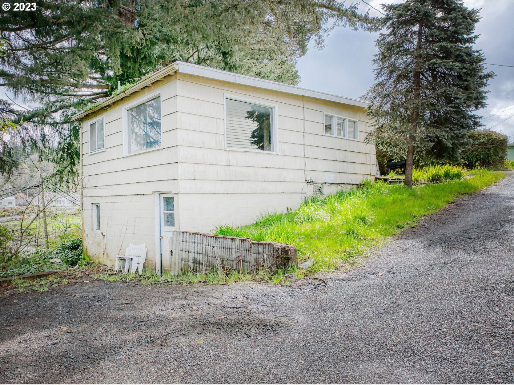 10th Ct, Coos Bay, OR 97420