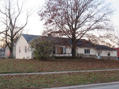 5 S Main St, Henning, IL, 61848-8043 | Card Image