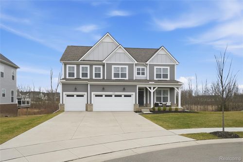 53211 Silver Birch, South Lyon, MI, 48178-4301 | Card Image