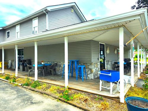 12057 State Highway 618, Conneaut Lake, PA, 16316-3827 | Card Image