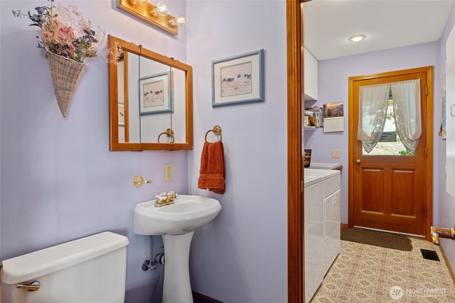 916 No See Um Rd, House other with 3 bedrooms, 3 bathrooms and 2 parking in Chelan WA | Image 24