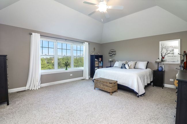 12911 Mayfair Dr, House other with 4 bedrooms, 3 bathrooms and 3 parking in Lemont IL | Image 13