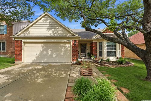 7511 Rocky Trl, Converse, TX, 78109-2474 | Card Image