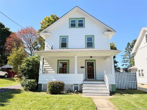 11 Gardner Ave, Middletown, NY, 10940-3243 | Card Image