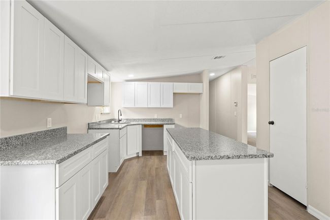 3124 N Cannes Pt, House other with 4 bedrooms, 2 bathrooms and null parking in HERNANDO FL | Image 16