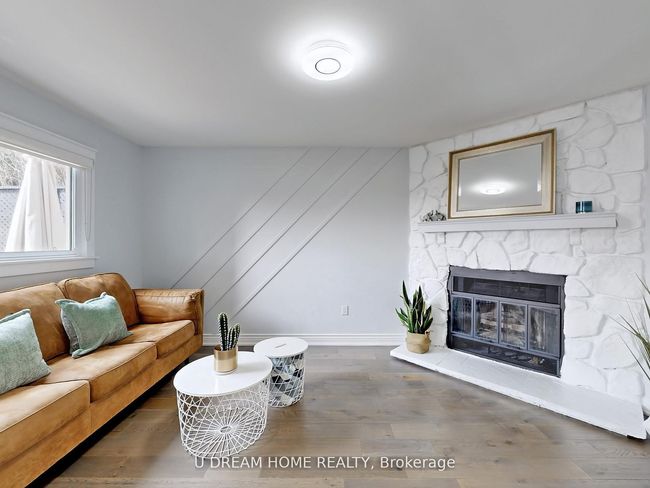 84 Autumn Way, House other with 4 bedrooms, 4 bathrooms and 4 parking in Aurora ON | Image 4