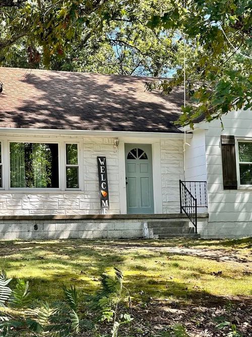 805 Intermont Rd, Chattanooga, TN, 37415-4827 | Card Image
