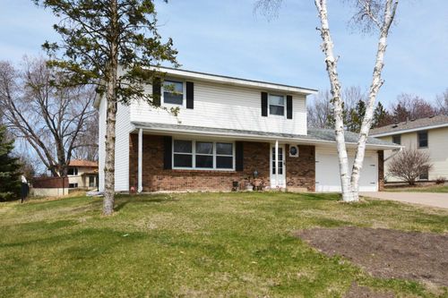 2423 Standridge Ave, Maplewood, MN, 55109-1648 | Card Image