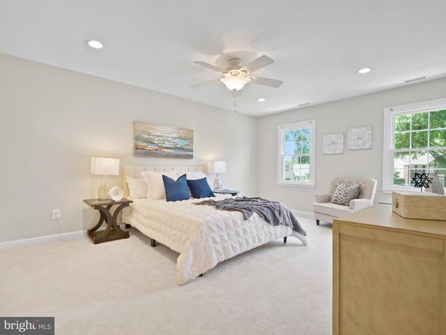 9228 Lake Braddock Dr, House other with 5 bedrooms, 4 bathrooms and null parking in BURKE VA | Image 26