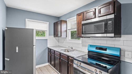 2916 Presbury St, BALTIMORE, MD, 21216-3521 | Card Image