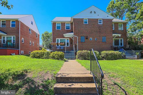 3910 Labyrinth Rd, BALTIMORE, MD, 21215-1408 | Card Image