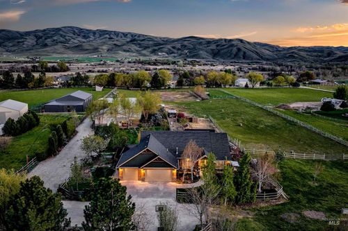 9415 N Highway 52, Horseshoe Bend, ID, 83629-5000 | Card Image