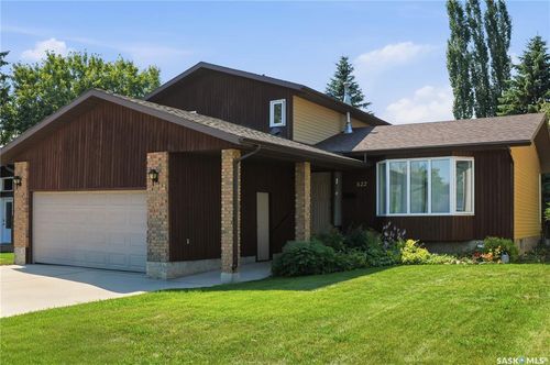 522 Delaronde Road, Saskatoon, SK, S7J4A8 | Card Image