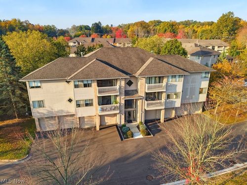 106c-3800 Rosemont Blvd, Fairlawn, OH, 44333-9260 | Card Image