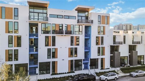 208-1558 4th St, SARASOTA, FL, 34236-5002 | Card Image