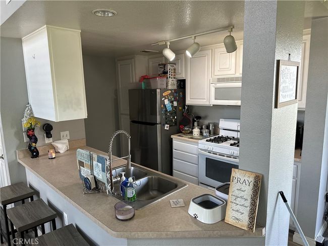 Kitchen | Image 24