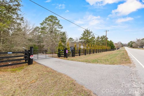 6312 Richburg Rd, Great Falls, SC, 29055-8916 | Card Image