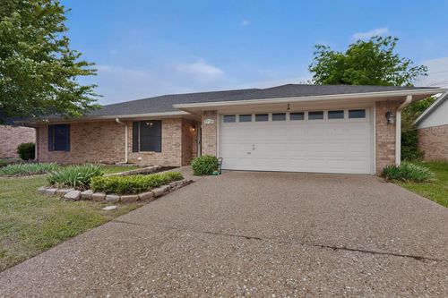 1718 Northwood Blvd, Corsicana, TX, 75110-1041 | Card Image