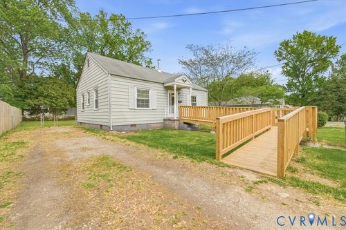 214 N Pine Ave, Henrico, VA, 23075-1855 | Card Image