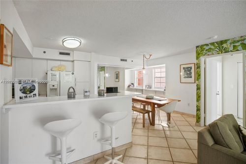 8502-19555 E Country Club Dr, Aventura, FL, 33180-2596 | Card Image