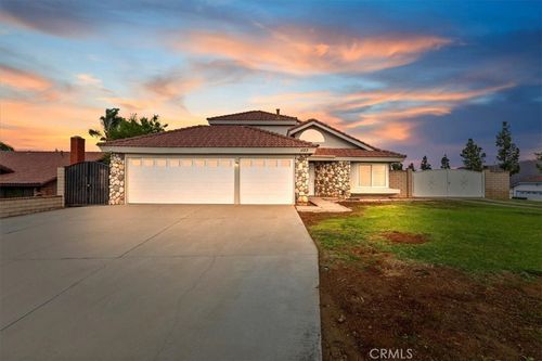 1123 Tolkien Rd, Riverside, CA, 92506-5396 | Card Image