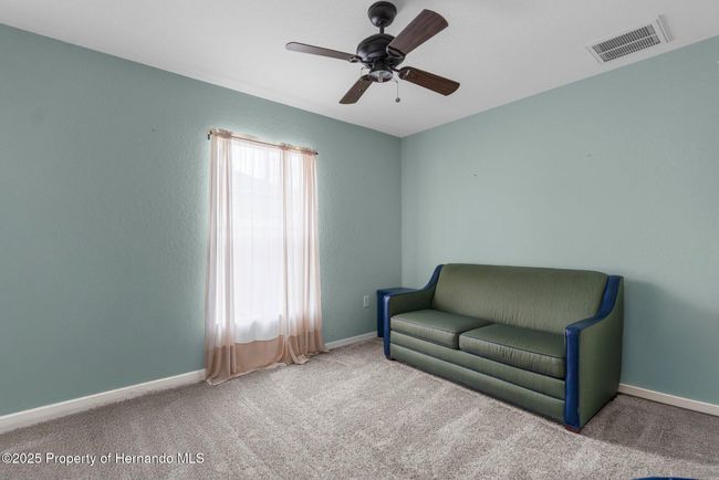 10457 Cranston St, House other with 5 bedrooms, 2 bathrooms and null parking in Spring Hill FL | Image 25