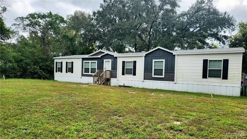 7988 E Northlake Dr, FLORAL CITY, FL, 34436-3747 | Card Image