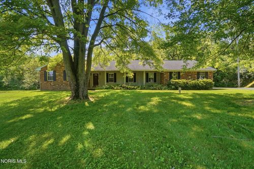 10855 S River Rd, Grand Rapids, OH, 43522-9215 | Card Image
