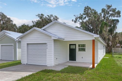 1012 E Hazzard Ave, EUSTIS, FL, 32726-3745 | Card Image
