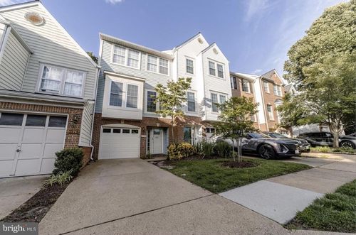 3983 Cressida Pl, WOODBRIDGE, VA, 22192-7632 | Card Image