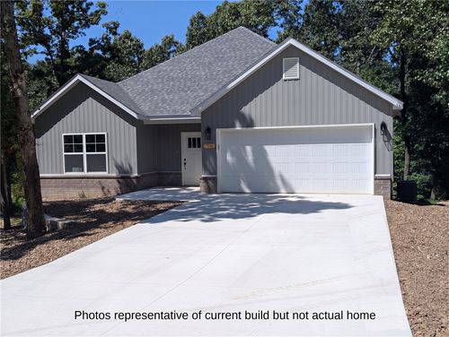 5 Wakefield Ln, Bella Vista, AR, 72715-2445 | Card Image