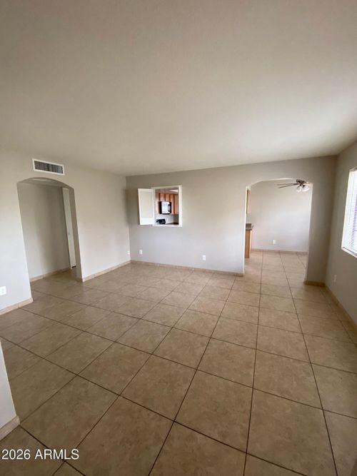 119-925 S Longmore, Mesa, AZ, 85202-4357 | Card Image