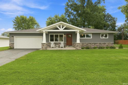207 Rowland Ave, Leesburg, IN, 46538-9202 | Card Image