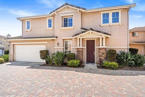 1560 Prescott Dr, Chula Vista, CA, 91915-1612 | Card Image