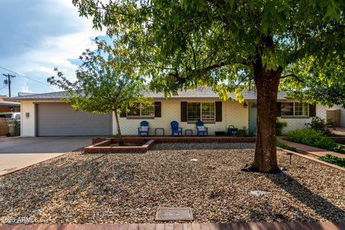 7320 N 17th Ave, Phoenix, AZ, 85021-7930 | Card Image