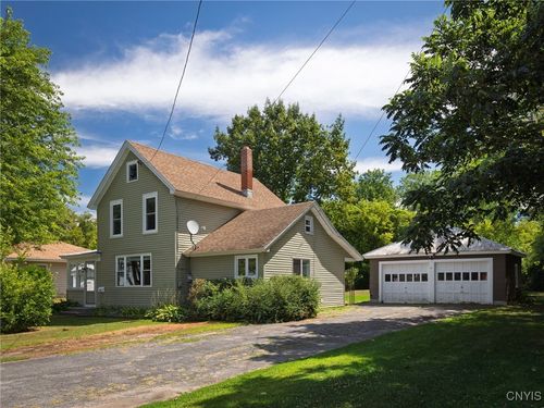 34 Grove St, Adams, NY, 13605-1204 | Card Image