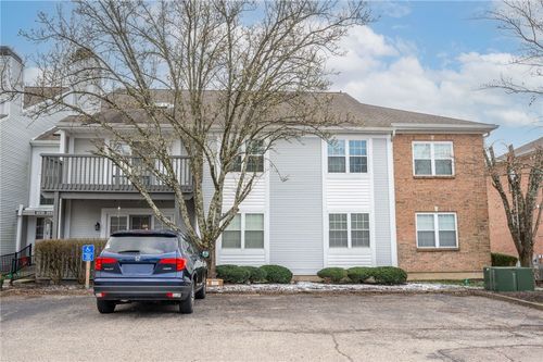 4044 White Chapel Ln, Loveland, OH, 45140 | Card Image