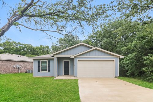 304 Outboard Dr, Gun Barrel City, TX, 75156-5673 | Card Image