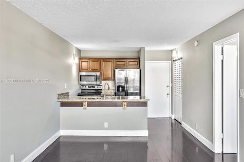 apt-303-b-2701 Riverside Dr, Coral Springs, FL, 33065-5551 | Card Image