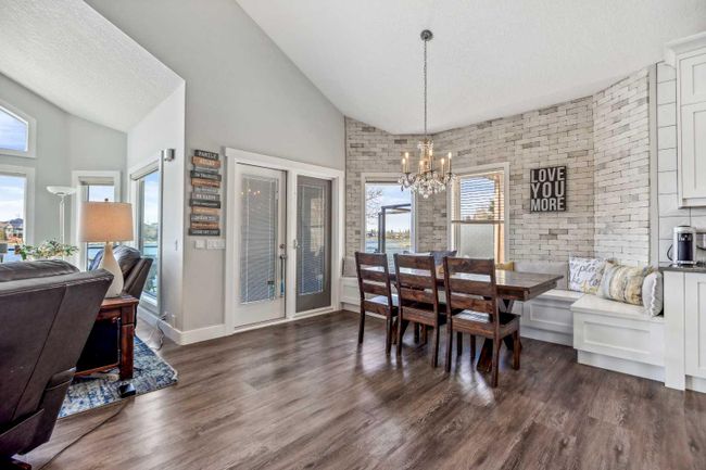 86 Chapala Crescent Se, Home with 5 bedrooms, 3 bathrooms and 5 parking in Calgary AB | Image 12