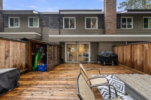 2315 Mountain Highway, North Vancouver, BC, V7J2N2 | Card Image