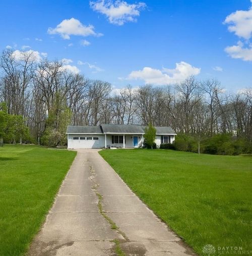 3685 Oxford Millville Rd, Oxford, OH, 45056-9038 | Card Image