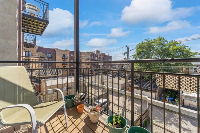 APT-3 - 822 N California Ave, Home with 3 bedrooms, 2 bathrooms and 1 parking in CHICAGO IL | Image 19