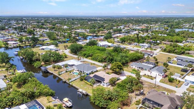 18753 Klingler Cir, House other with 3 bedrooms, 2 bathrooms and null parking in Port Charlotte FL | Image 52