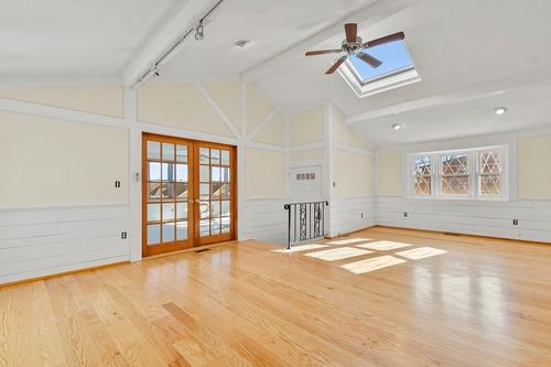 2-72 Cambridge Rd, Woburn, MA, 01801-3838 | Card Image