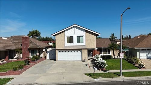 2525 S Manitoba Dr, Santa Ana, CA, 92704-5521 | Card Image