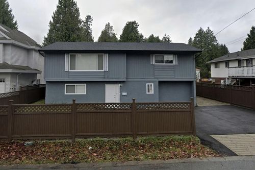 7427 115 Street, Delta, BC, V4C5M6 | Card Image