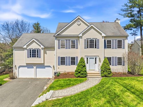 1 Quail Run, Upton, MA, 01568-1356 | Card Image