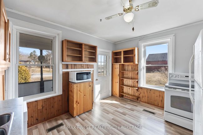 875 Kingston Mills Rd, House other with 3 bedrooms, 2 bathrooms and 12 parking in Kingston ON | Image 17