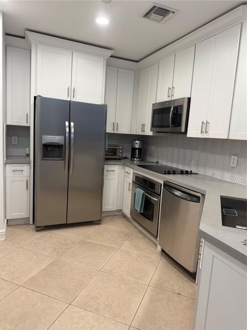 498-16100 Emerald Estates Drive, Weston, FL, 33331 | Card Image